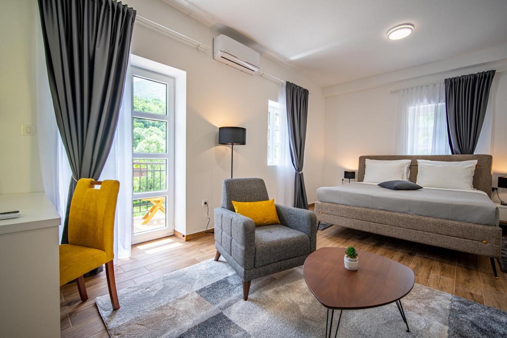 Skala Luxury Rooms Cetinje Exterior photo